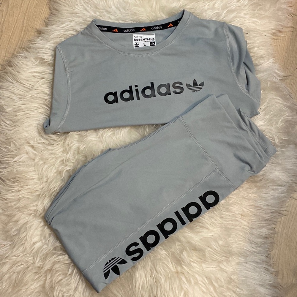 Adidas Tracksuit Matching Set - Picture 1 of 9